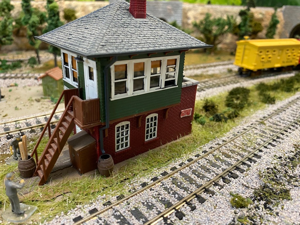 Interlocking tower near tracks outside of New Town.