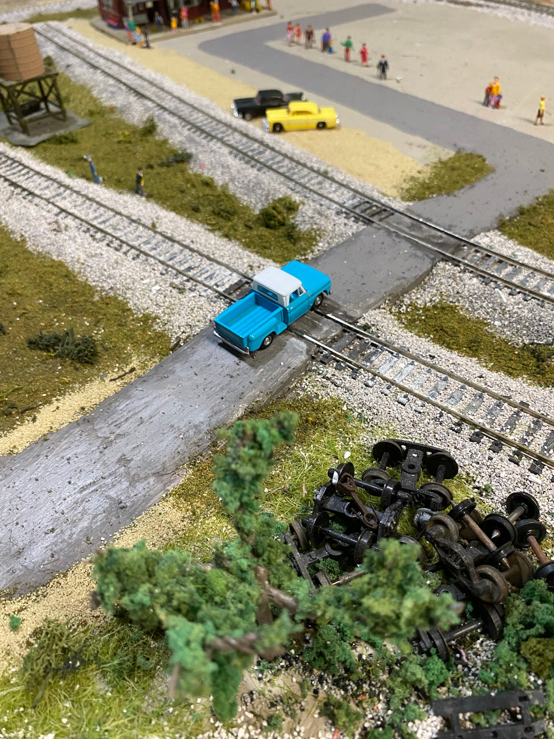 Model Train Grade Loop Part Two: How to Build a Grade Crossing on an HO Scale Model Railroad ...